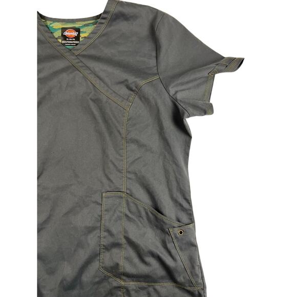 Dickies Medical Scrub Top XL Gray V-Neck Short Sleeve Unisex Healthcare - Picture 7 of 8